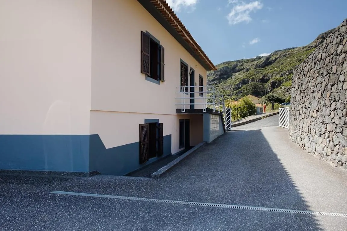 Guestready - Lovely Stay Near Praia De S. Roque Machico  Machico (Madeira)